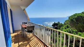 Carboneres 3 Incroyable appartement avec vue panoramique sur la mer
