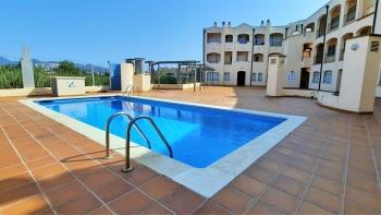 Port 10 Gran apartament cèntric amb piscina comunitària